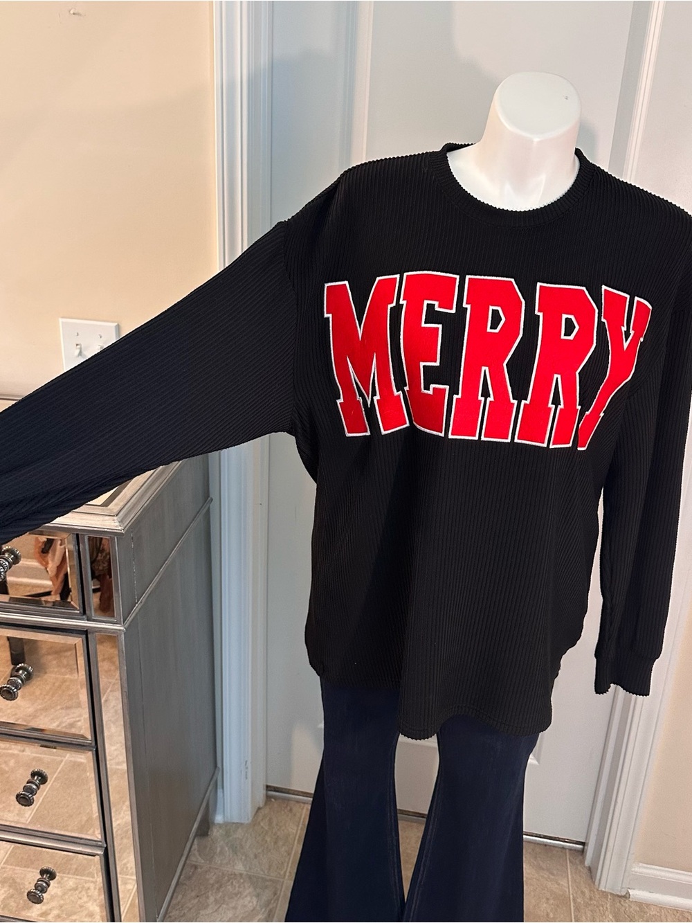 MERRY. Long sleeve tee. Black tee. Ribbed material. XL.